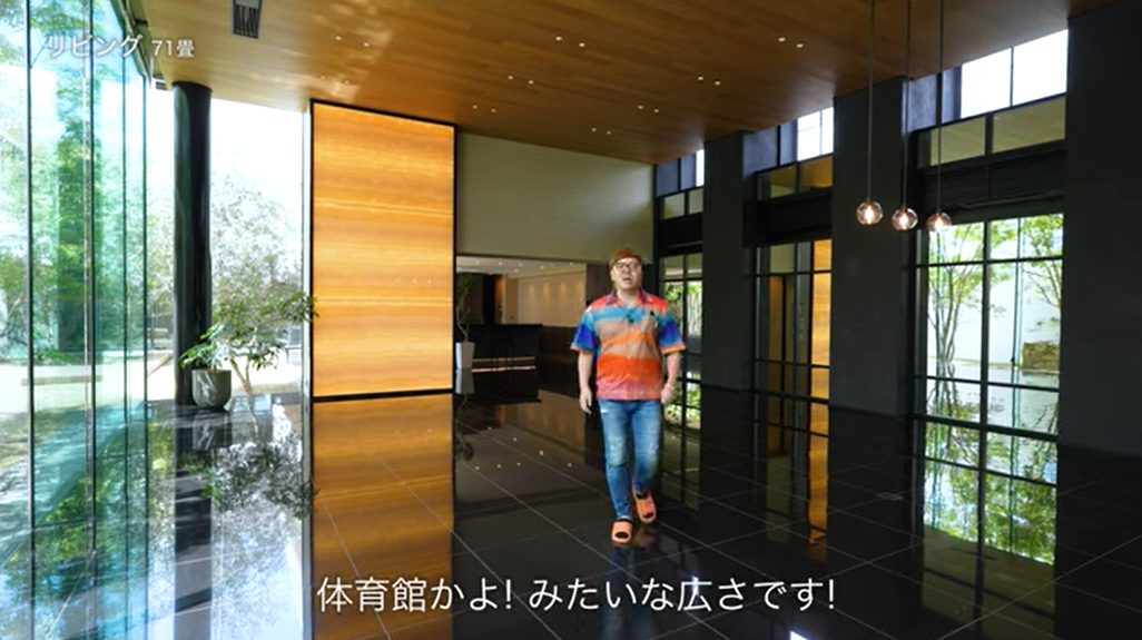 【大豪邸】ヒカキンが〇億円の新居ツアーを公開！！【庭とプール付き】