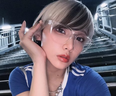 フォーエイト