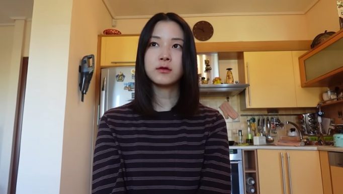 散歩するアンドロイド